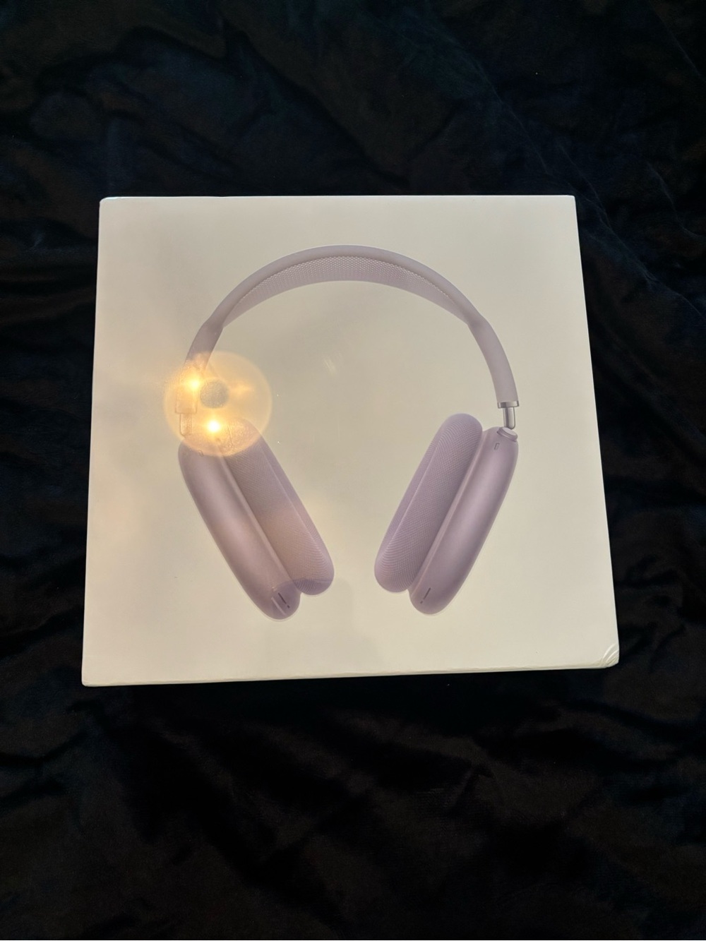 Apple Over-Ear Wireless Headphones in Lavender Or OBO